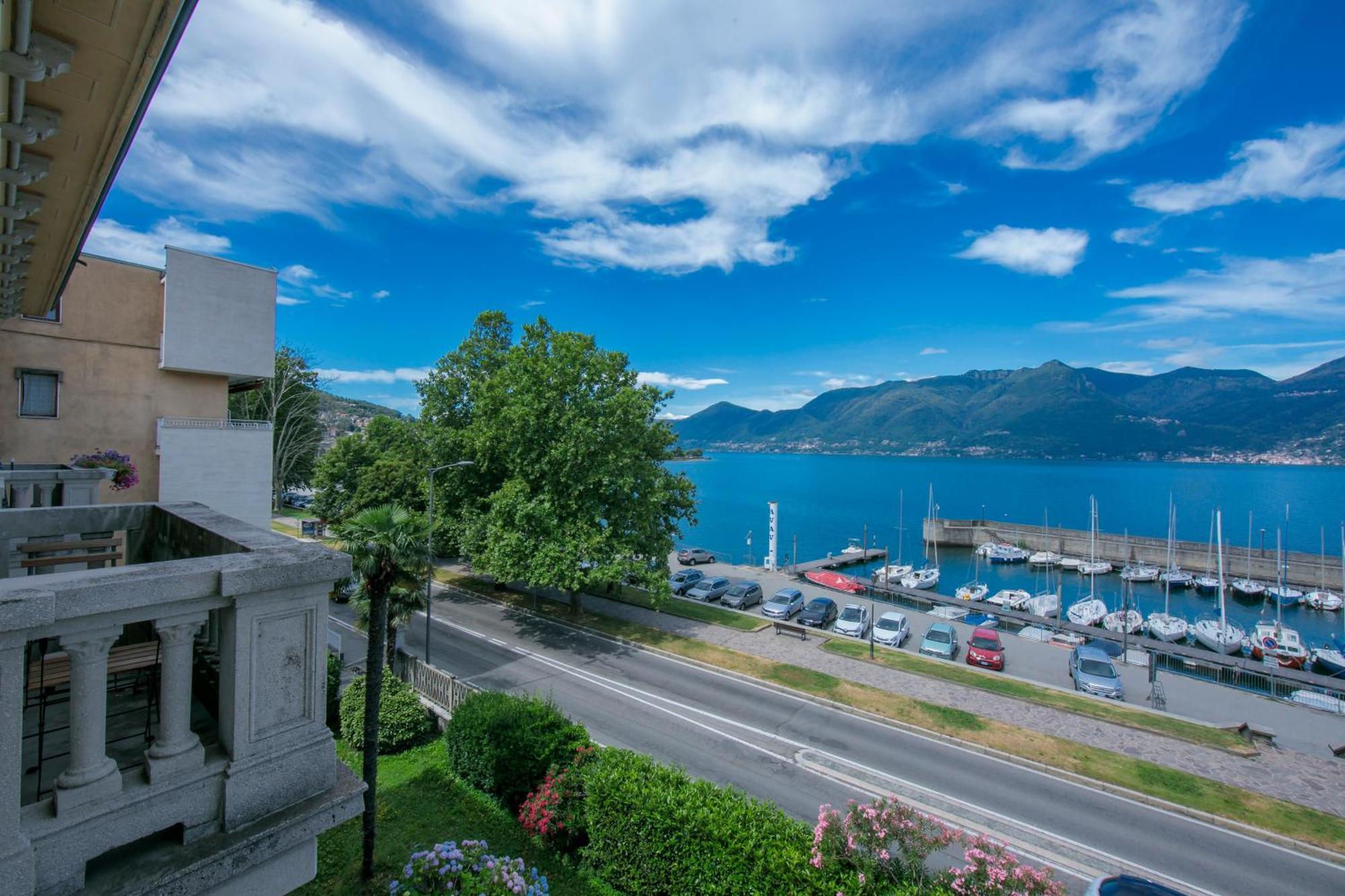 Residenza Oleandro Lake View Luino Center - Happy Rentals מראה חיצוני תמונה