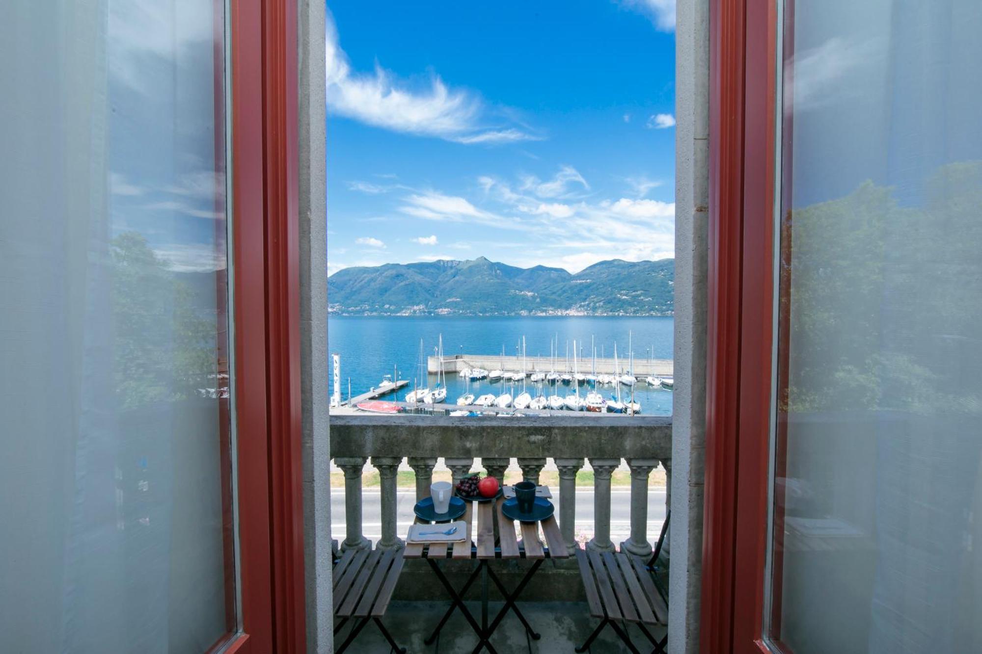 Residenza Oleandro Lake View Luino Center - Happy Rentals מראה חיצוני תמונה