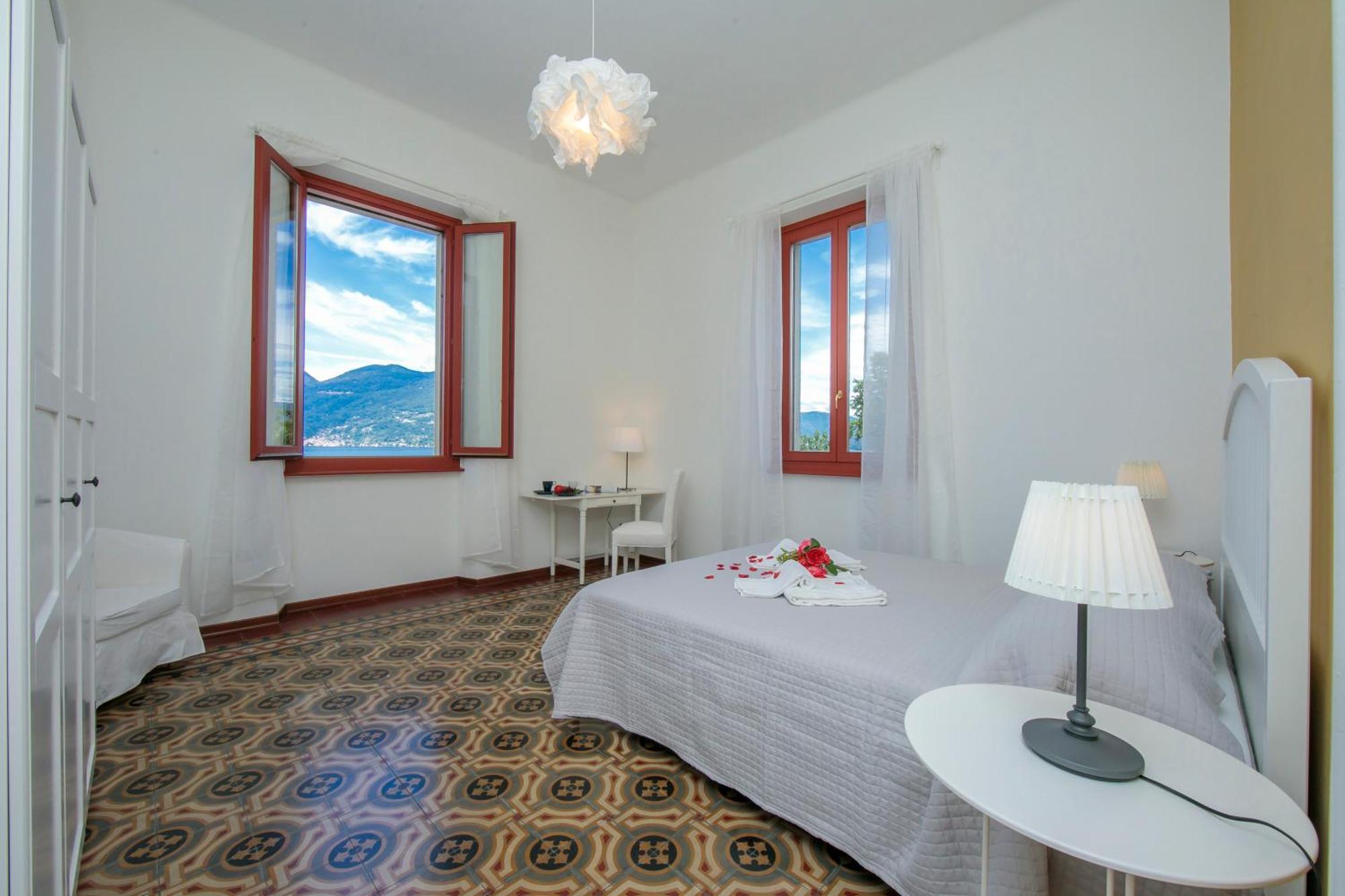 Residenza Oleandro Lake View Luino Center - Happy Rentals מראה חיצוני תמונה